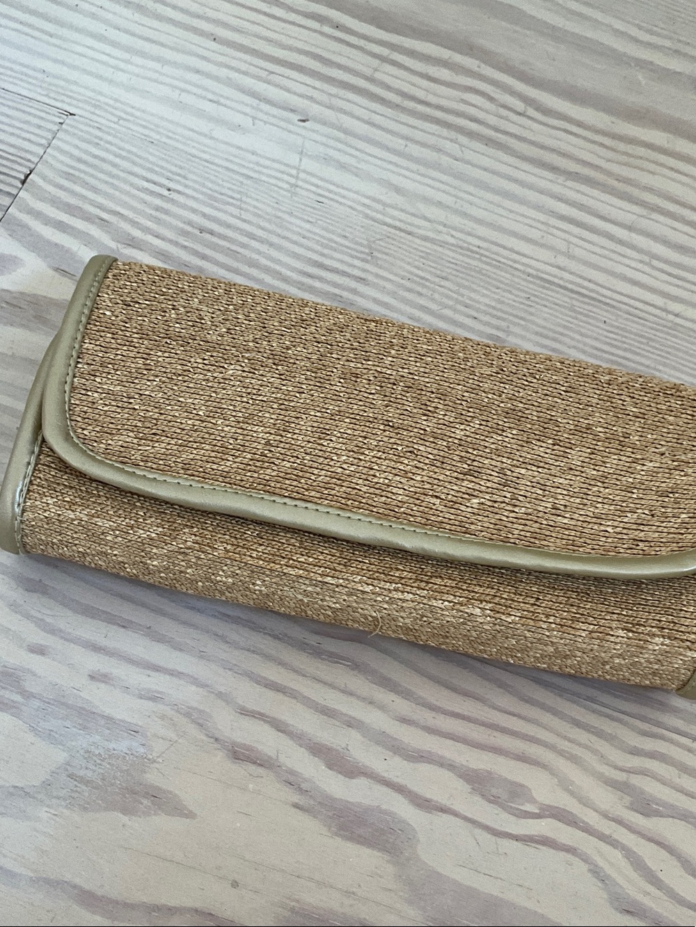 Neutral Straw Clutch with Beige Trim
